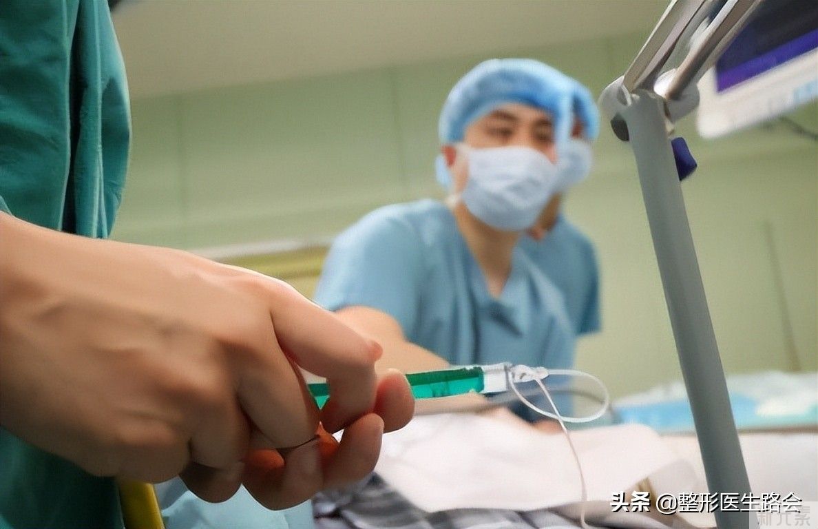 网络大热，医生热荐的“肋软骨鼻”真的那么好吗? 图片-6
