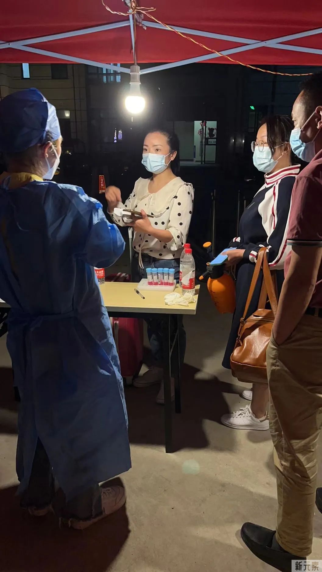 「闻令而动•有召必应」合肥艺星60余名白衣战士驰援合肥核酸采样工作 图片-23