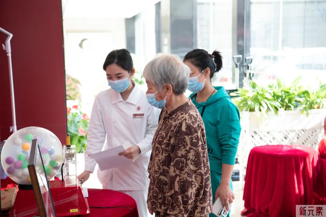 广东种牙节速递|街坊们:“种好牙齿吃什么?” 图片-19