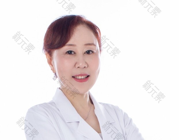 王静 头像