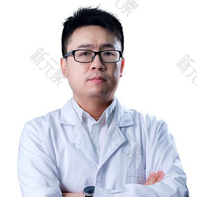 刘琳 头像
