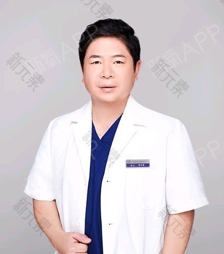 郭万厚 头像