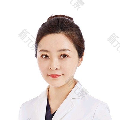 李微 头像