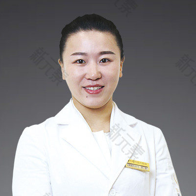 李莹 头像