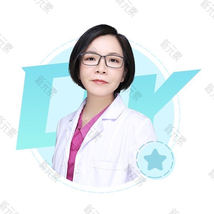黄小晏 头像