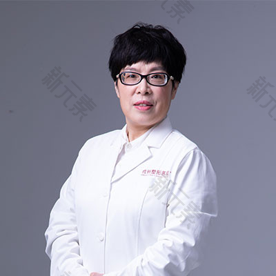 管岚 头像