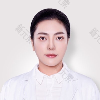 胡小清 头像