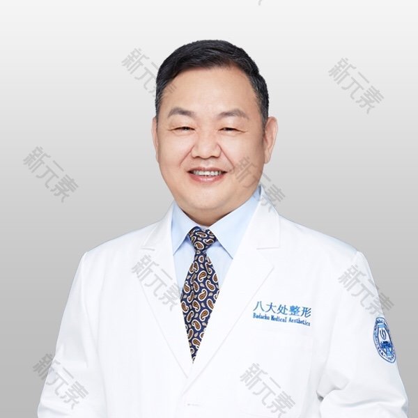 侯典举 头像