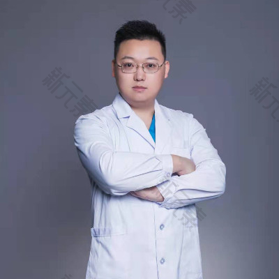 张华楠 头像