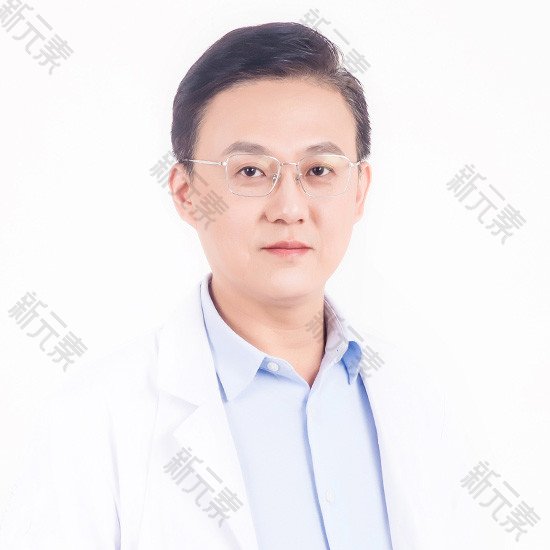 李宏 头像
