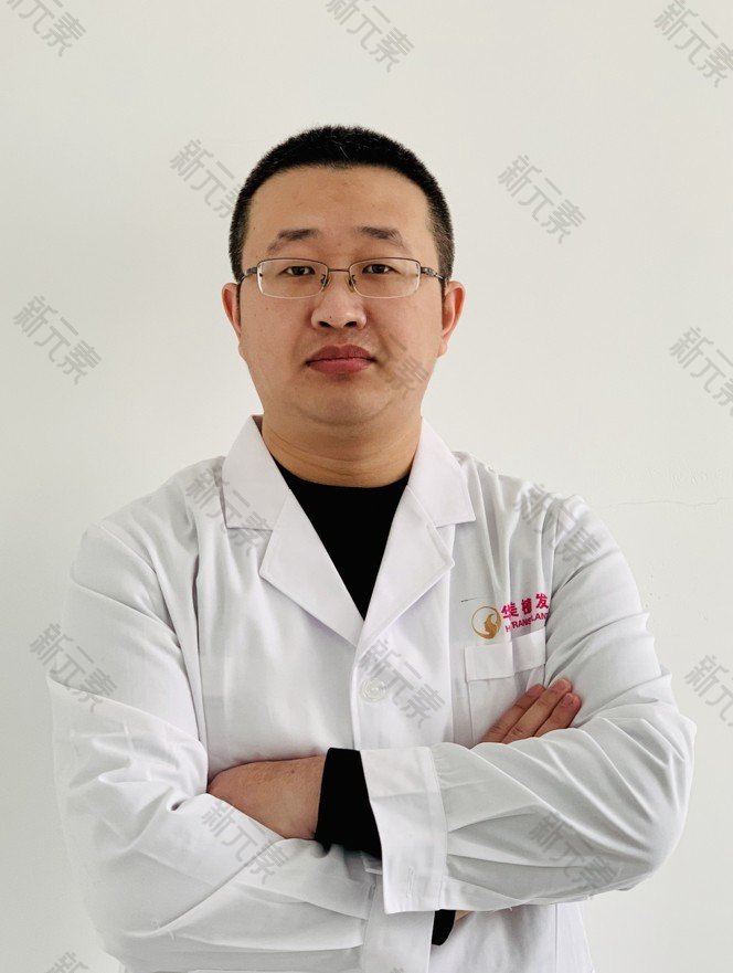 窦刚
