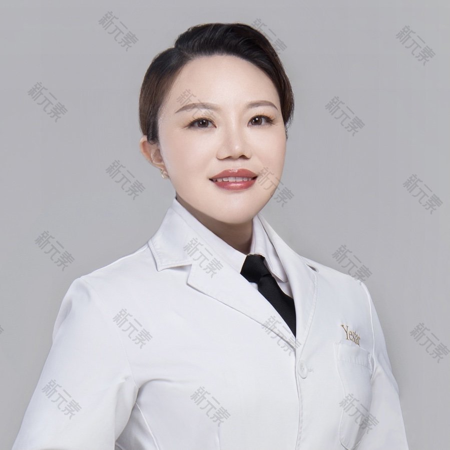 王成露 头像