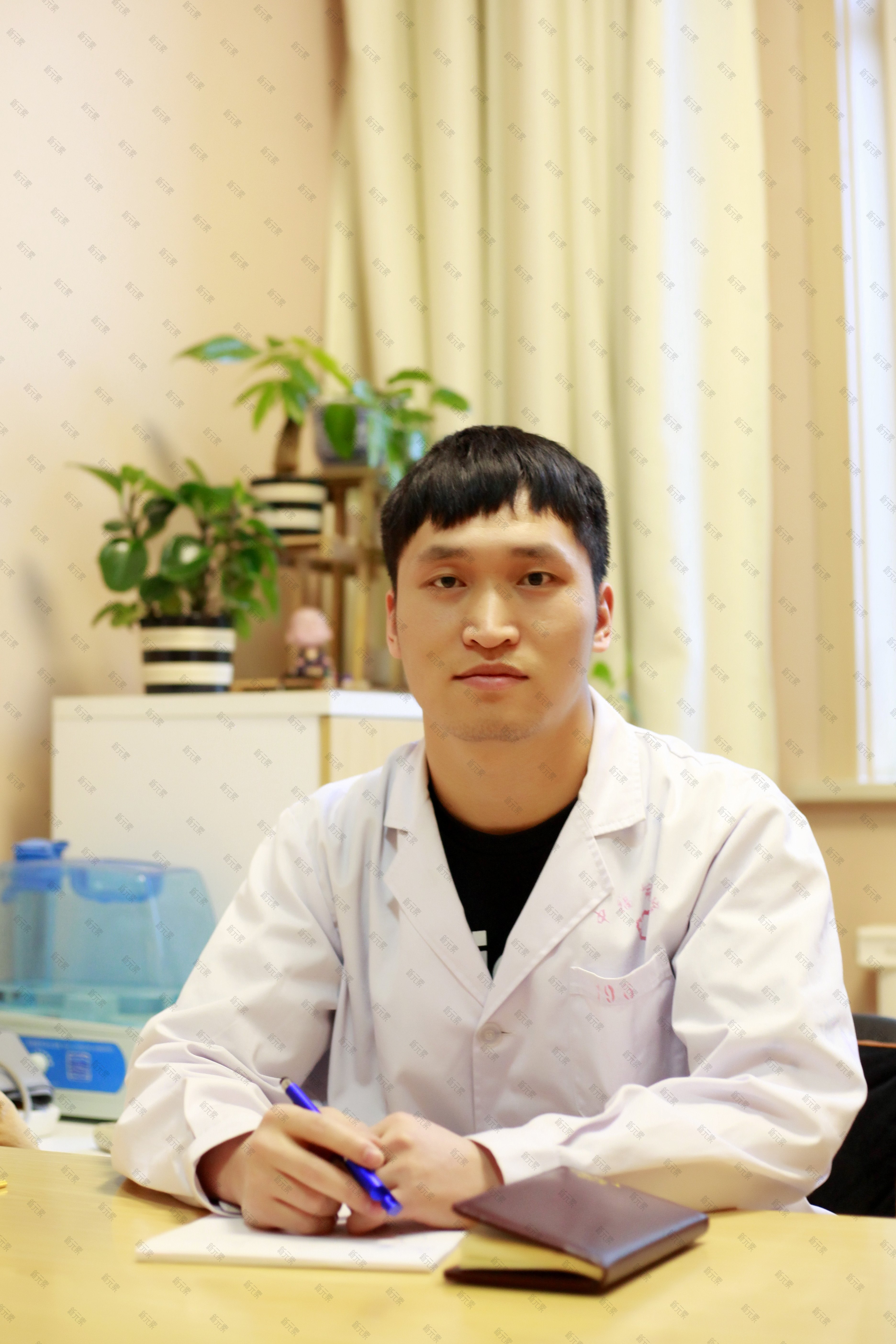 薛志峰 头像