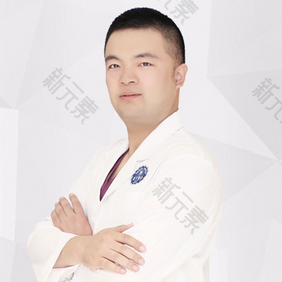 李志巍