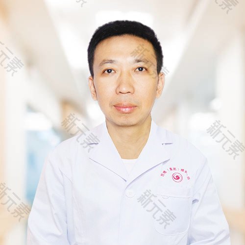 杨思毅 头像