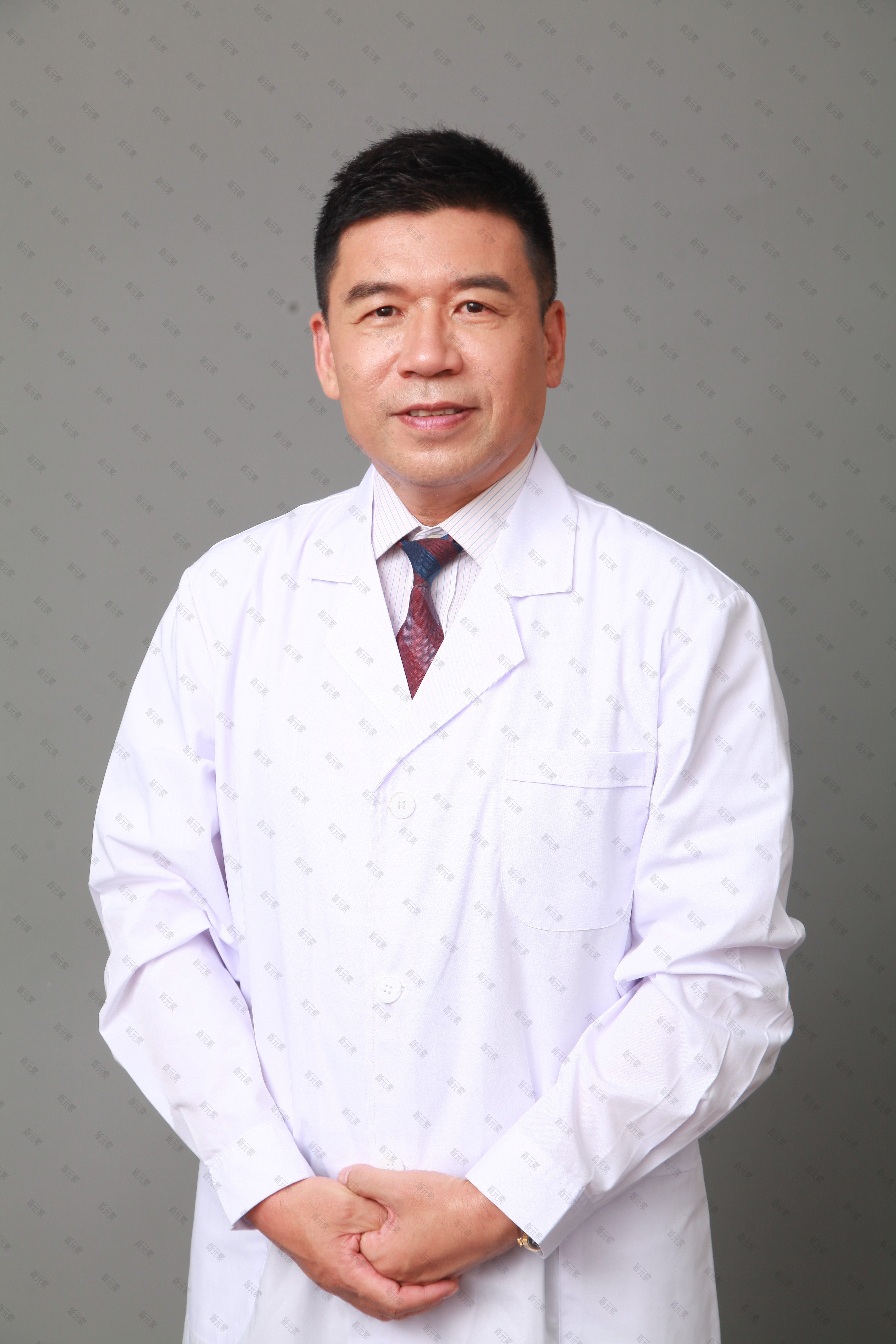 夏文华