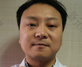 朱亮 头像