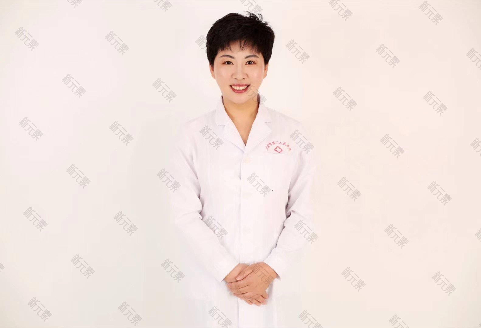 侯燕
