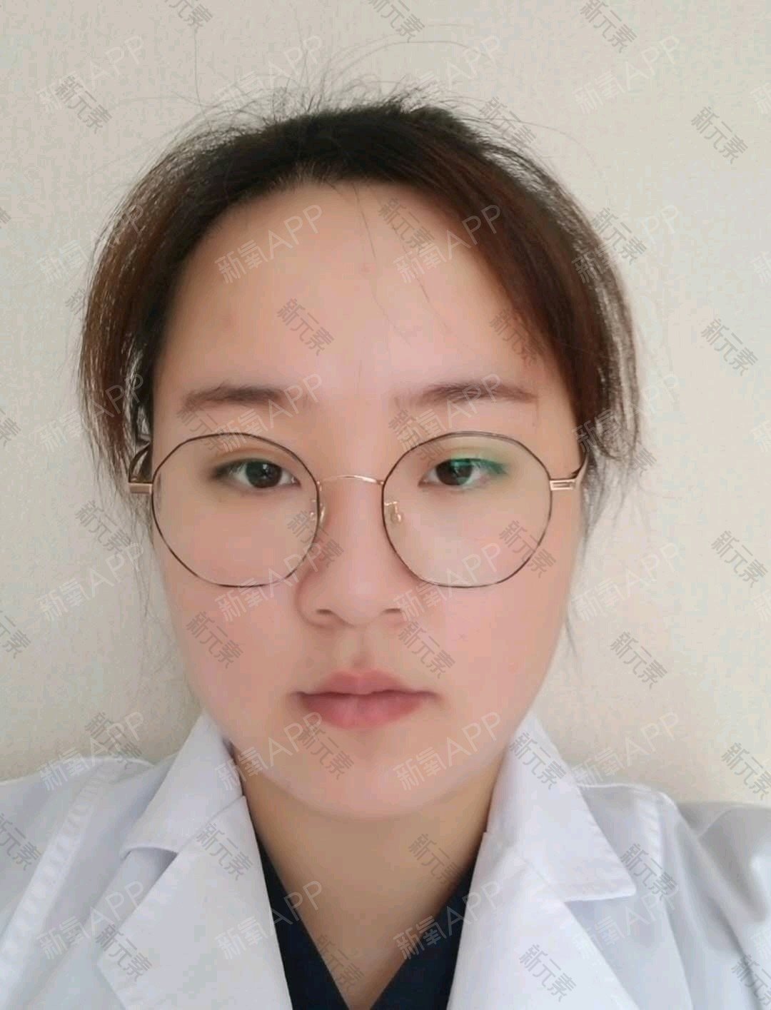 王鲁鲁 头像