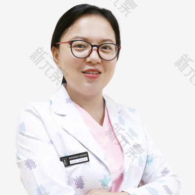邓斯阳 头像