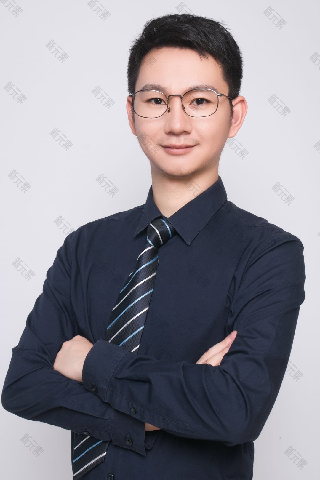 黄国防 头像