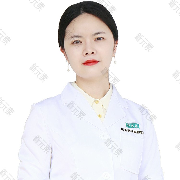 王棱 头像
