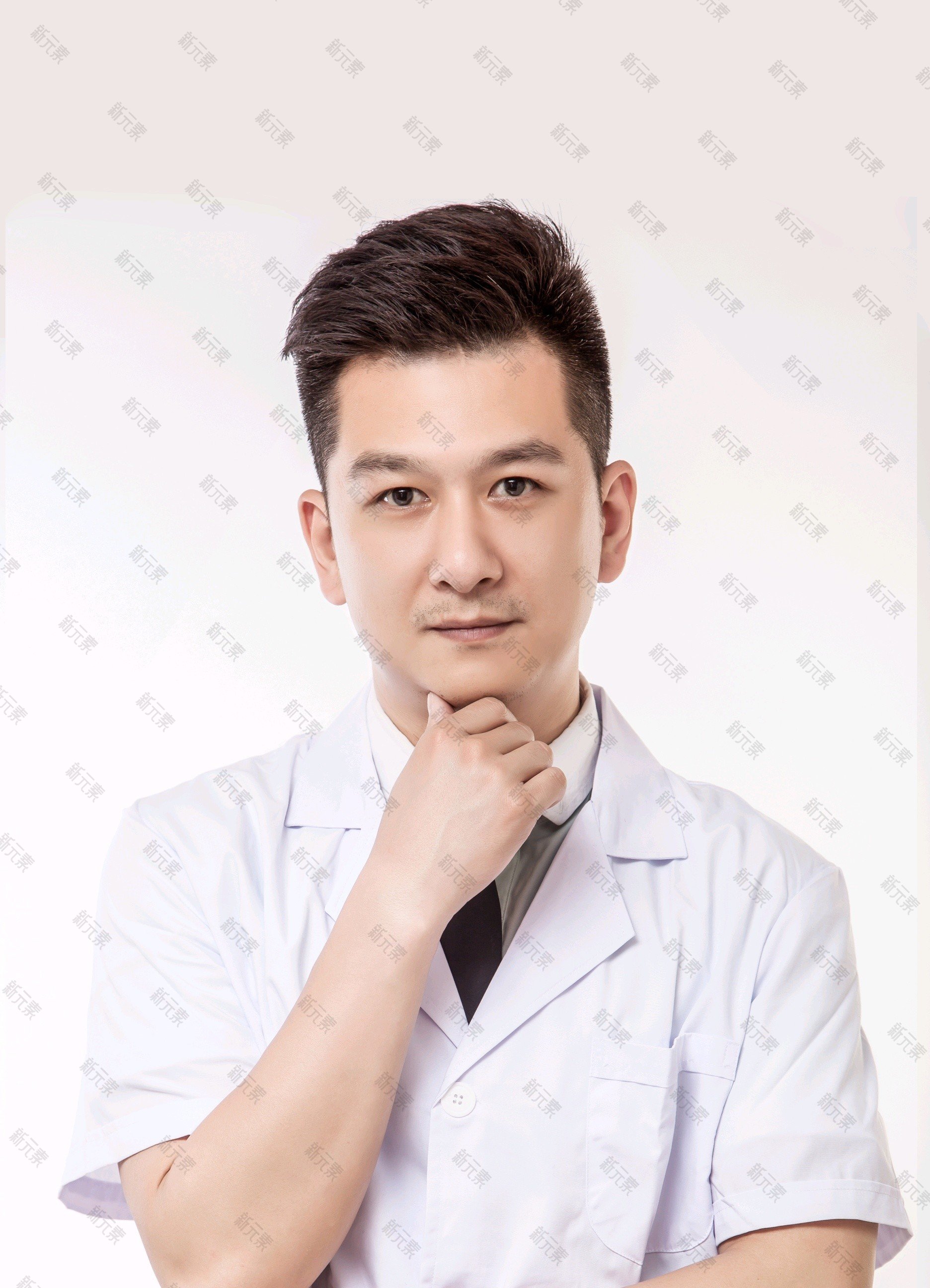 车超 头像