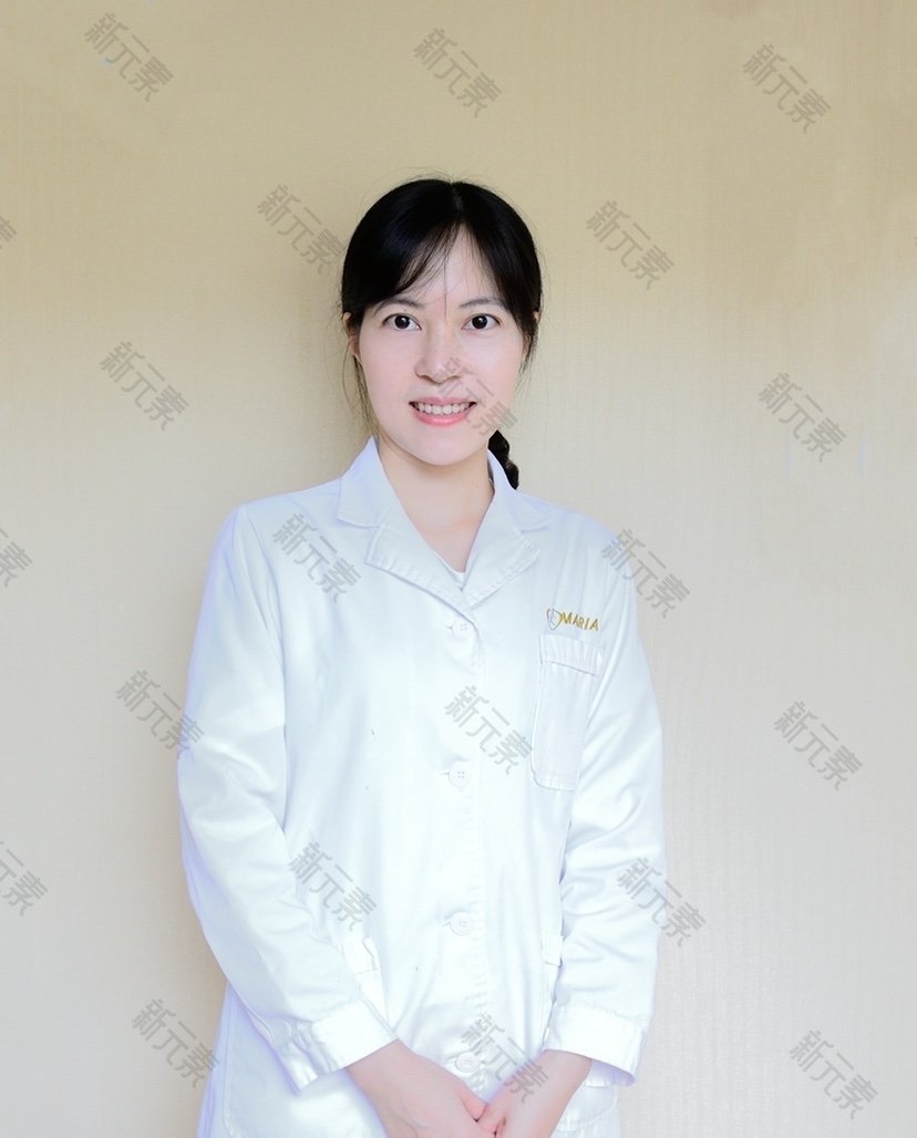 黄柳红 头像