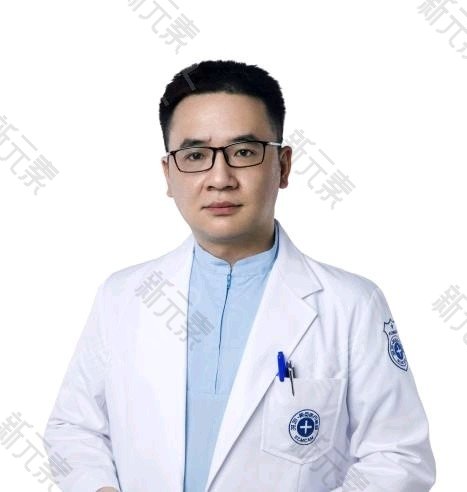 张小川 头像