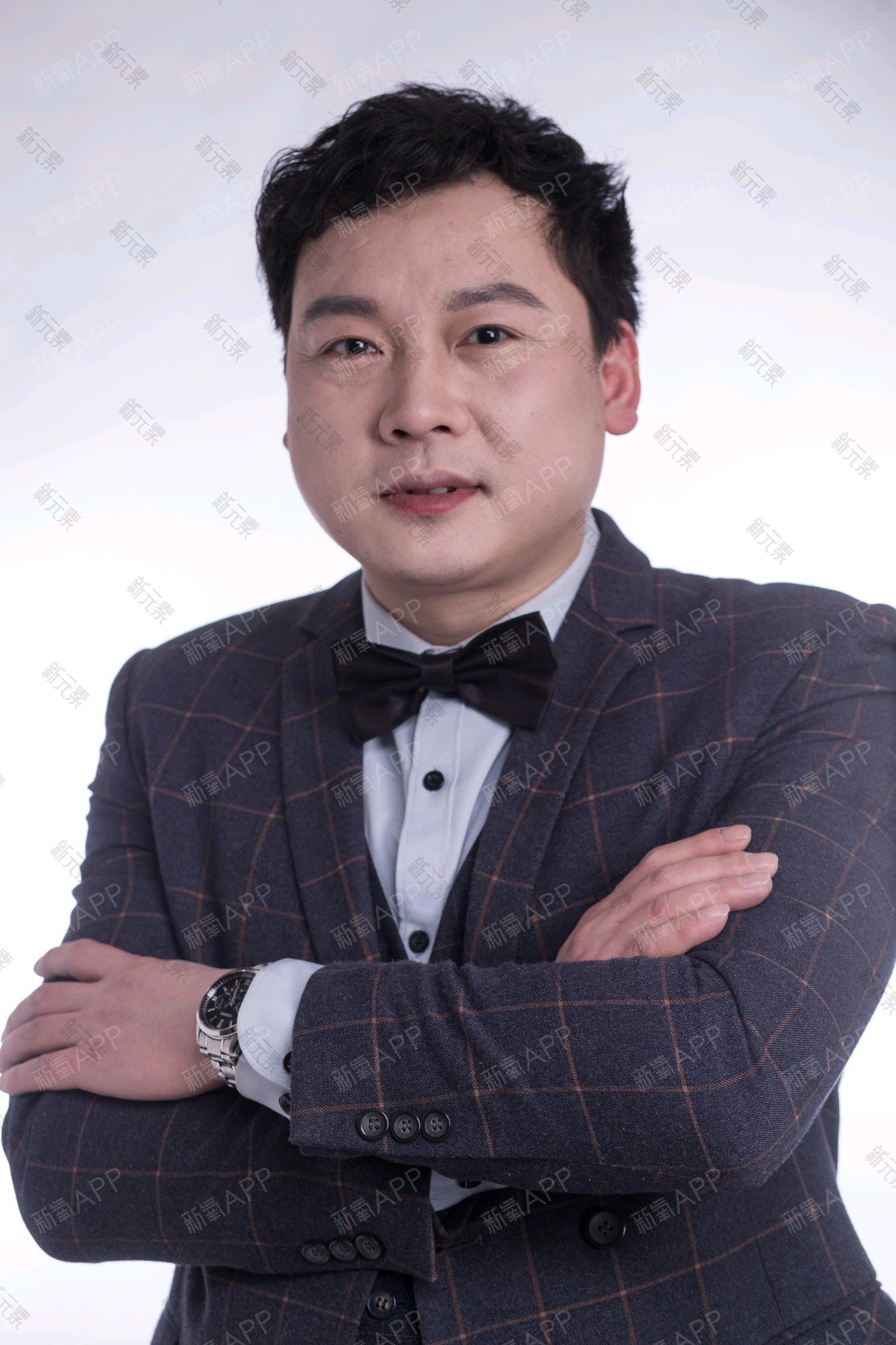 肖灯熊 头像