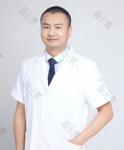 李达雄 头像