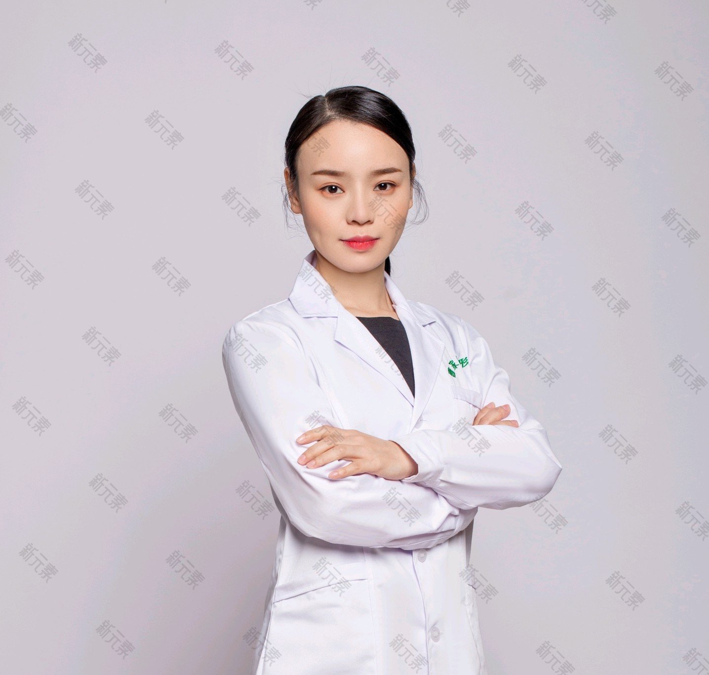 颜忠莲 头像