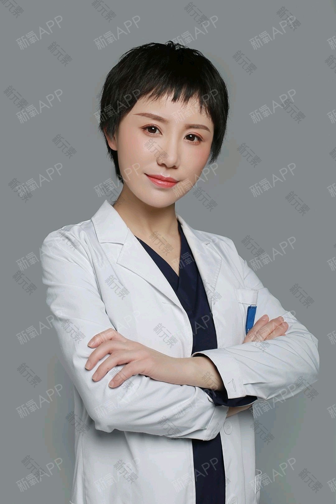 张梅 头像