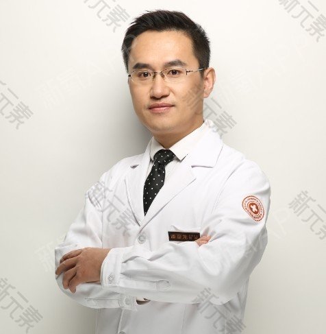 潘彦龙 头像