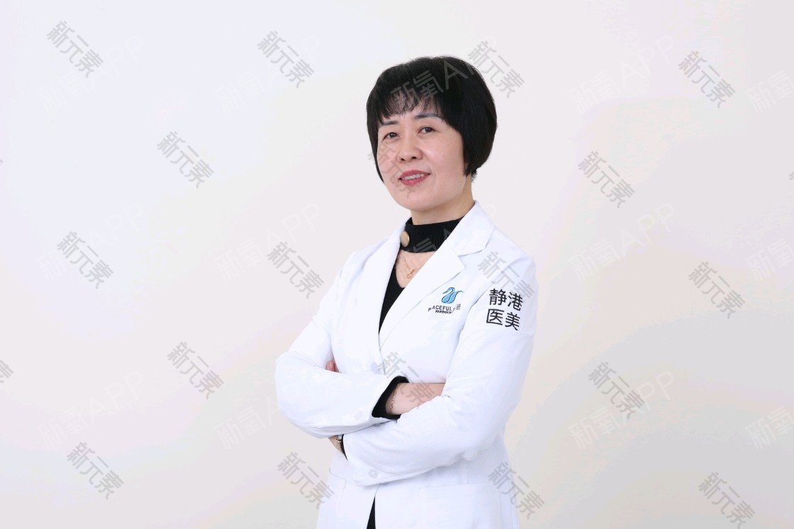 樊莉 头像