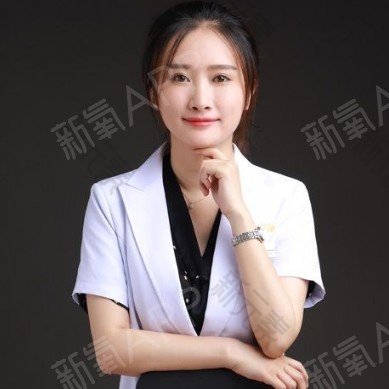 陈丹丹 头像