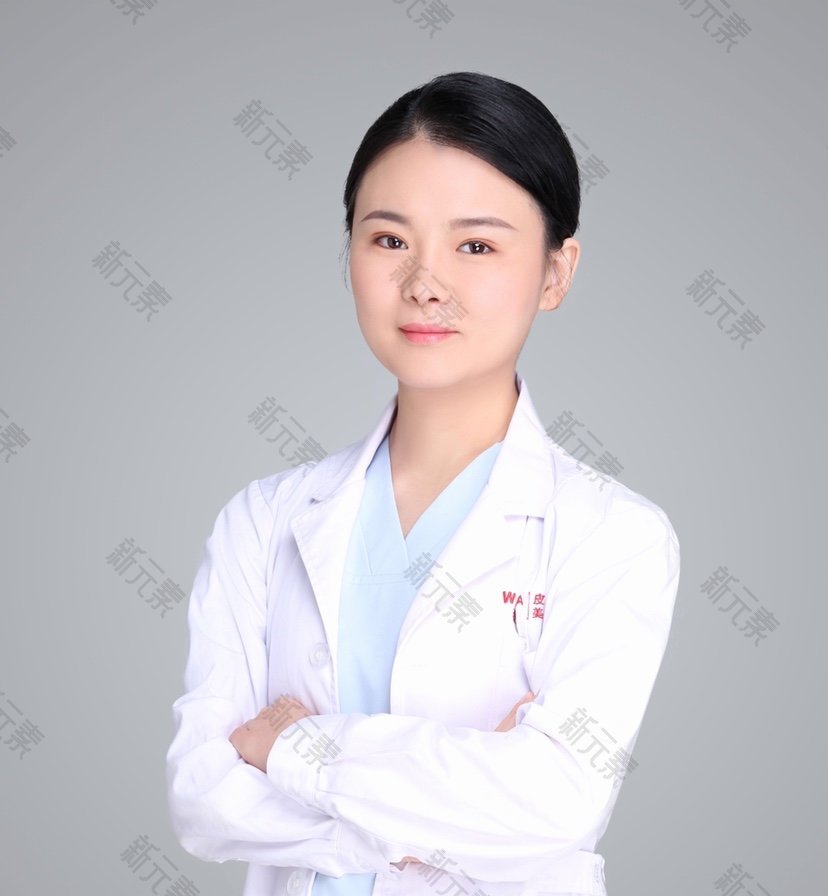 成娜娜 头像