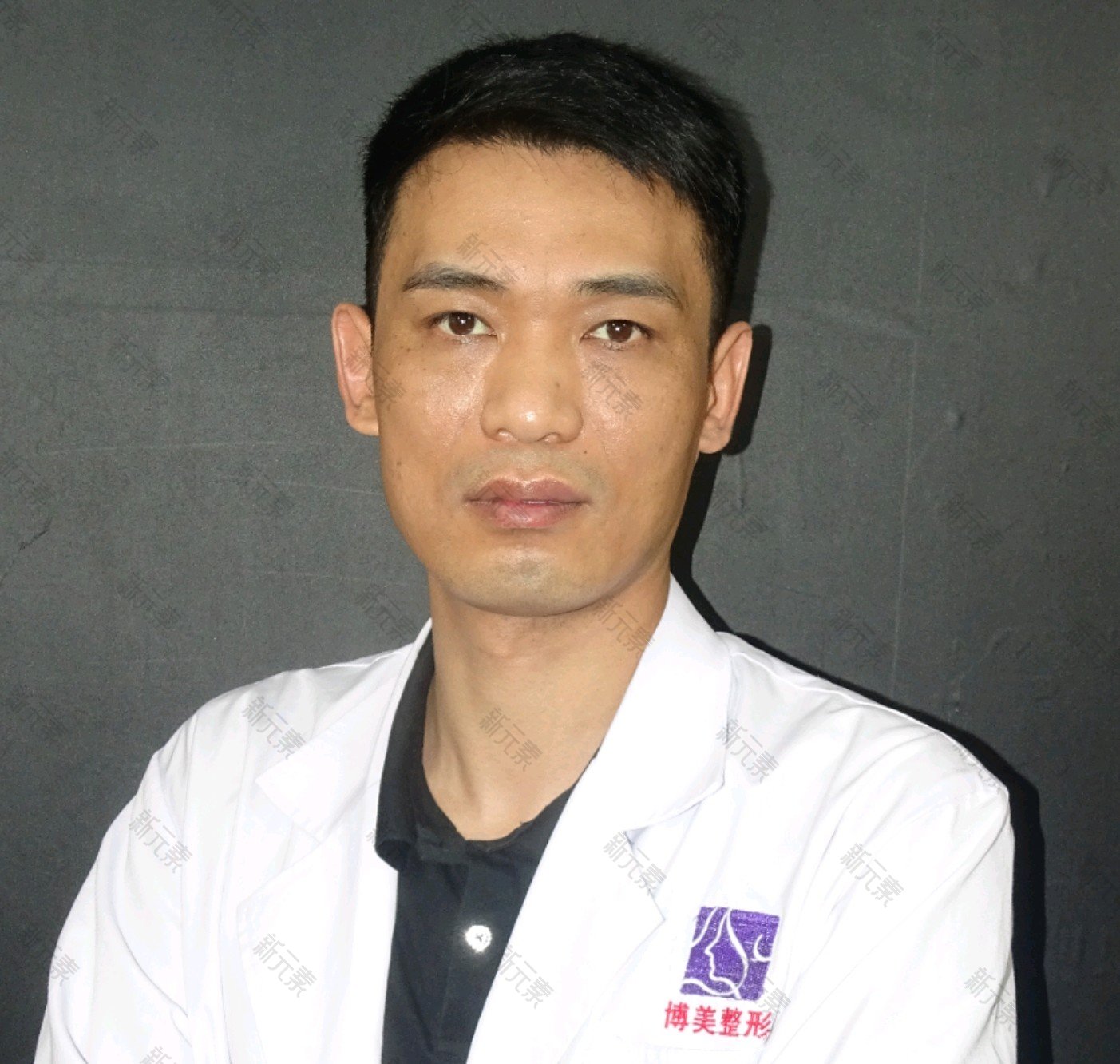 何建磊