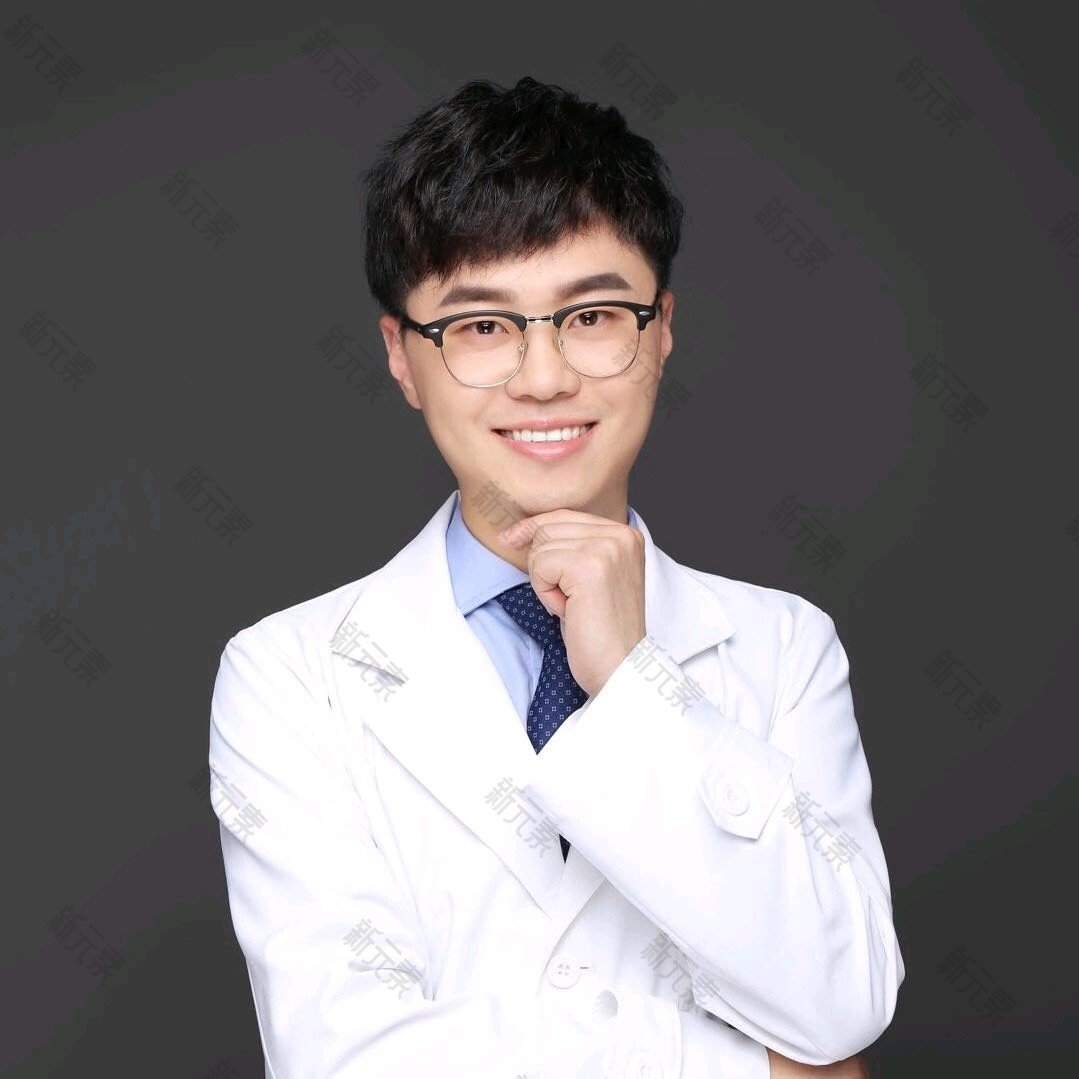 陈宇律 头像