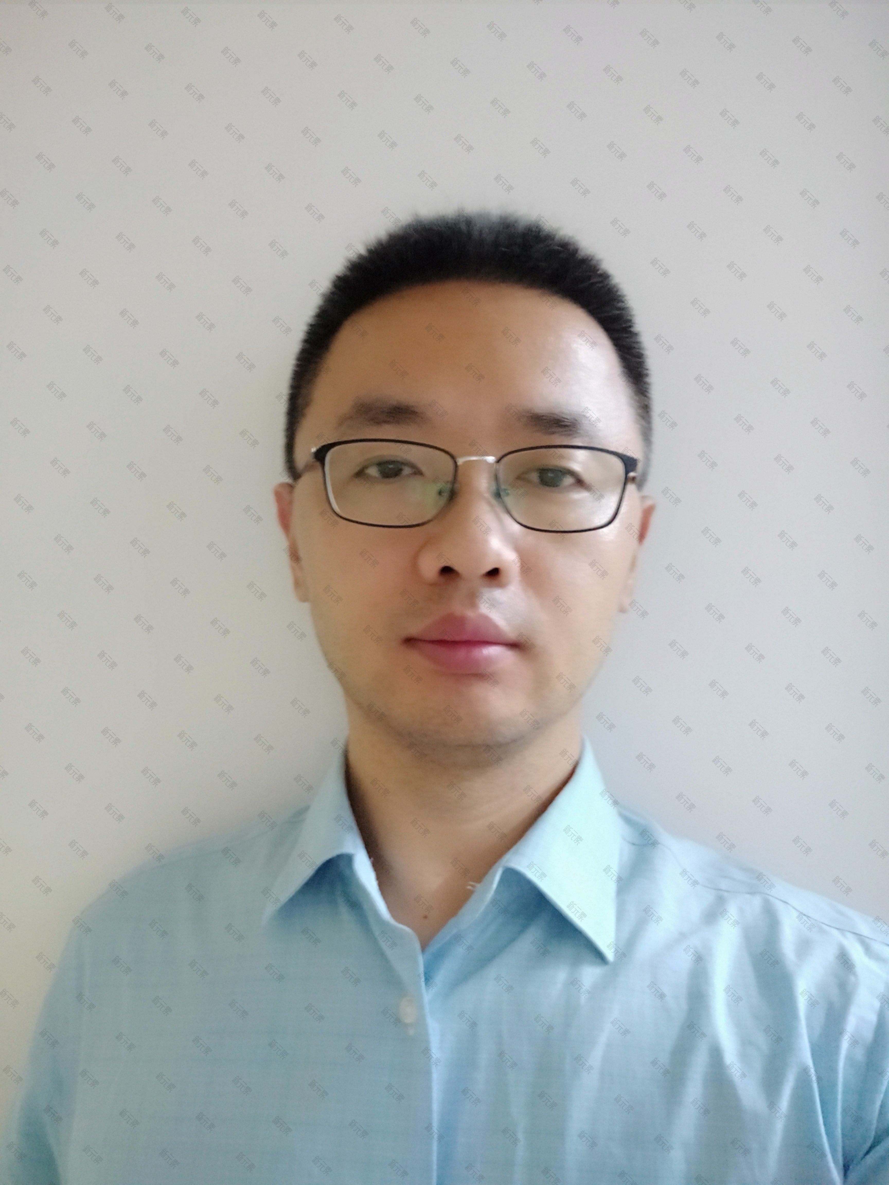 杨冠龙