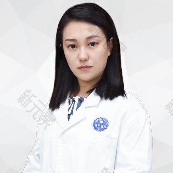 万李李 头像