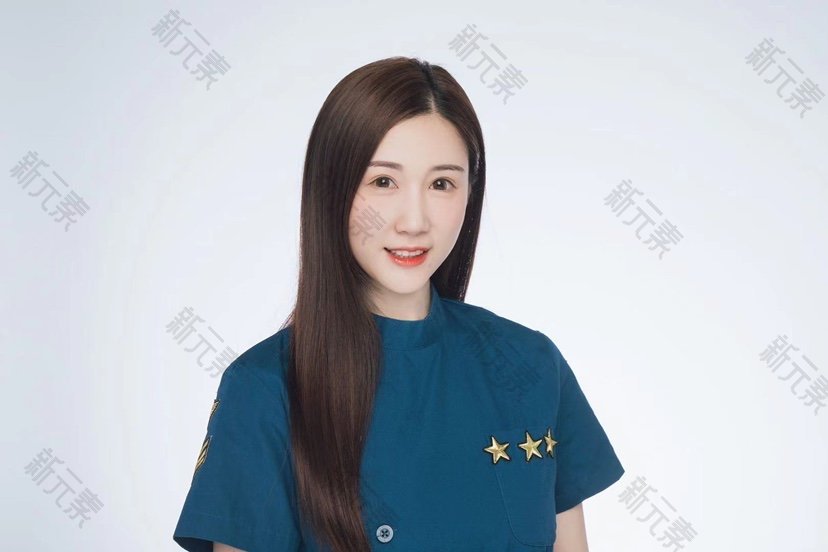 张逸斐 头像
