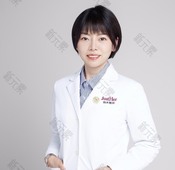 郑敏敏 头像