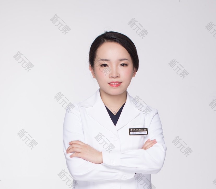 杨群凤 头像