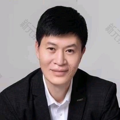 张明明 头像