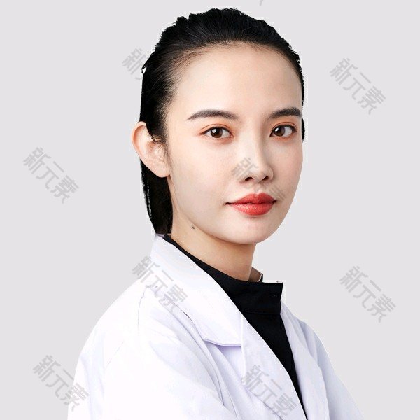 易欣 头像