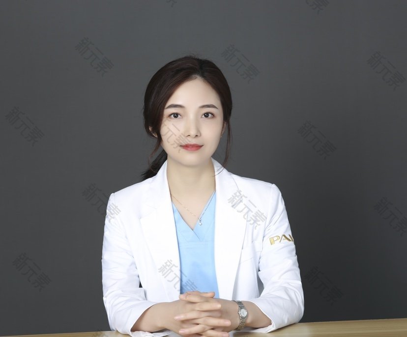 汪首星 头像
