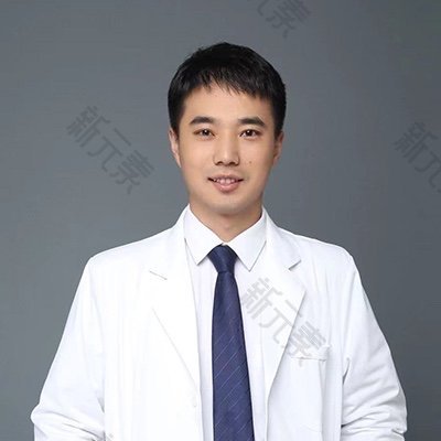 管玉龙