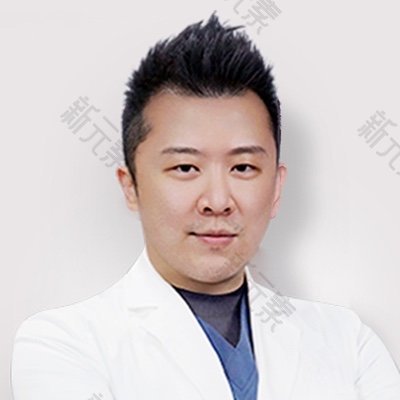 彭光群 头像