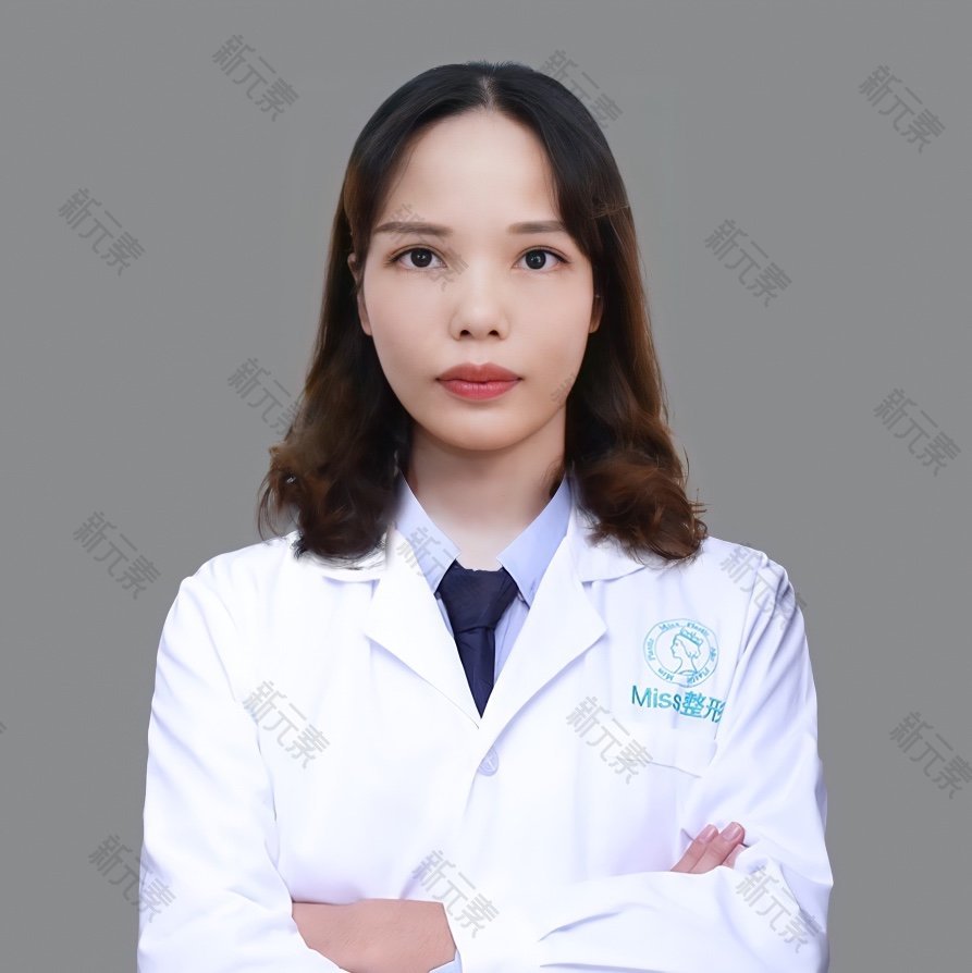 王雪花 头像